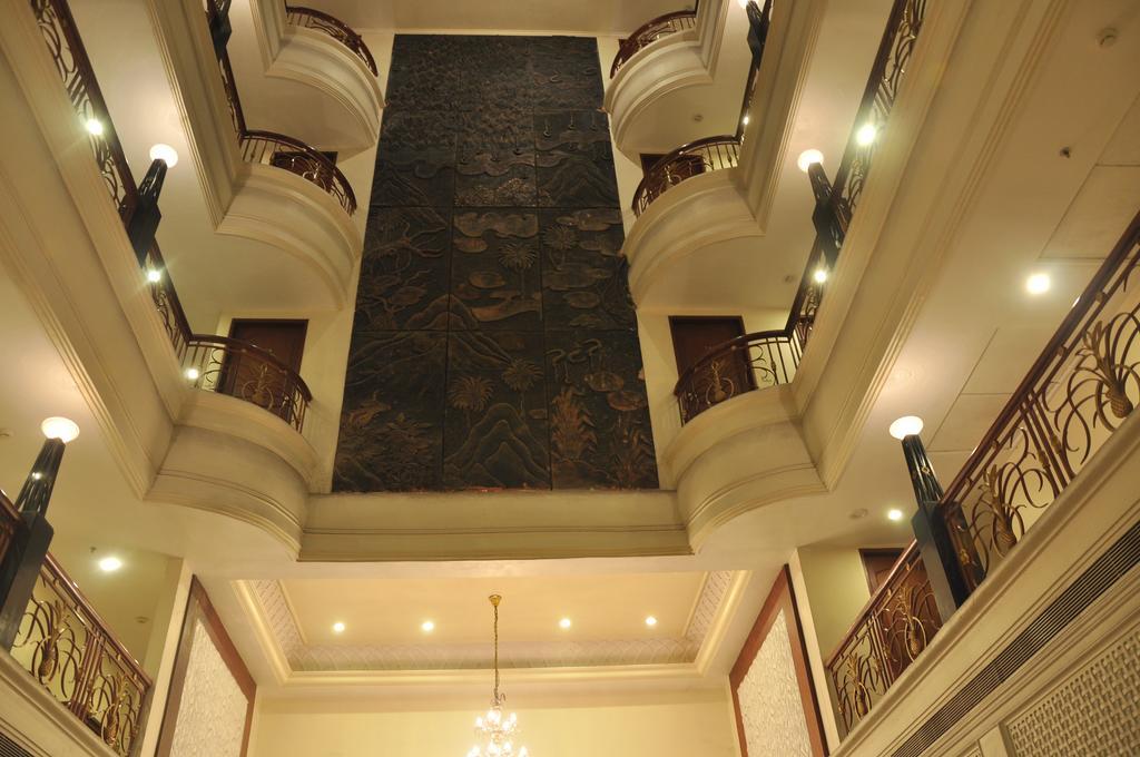 รอยัล ฟอร์ต โฮเต็ล Hotel วิสาขปัตนัม ภายนอก รูปภาพ