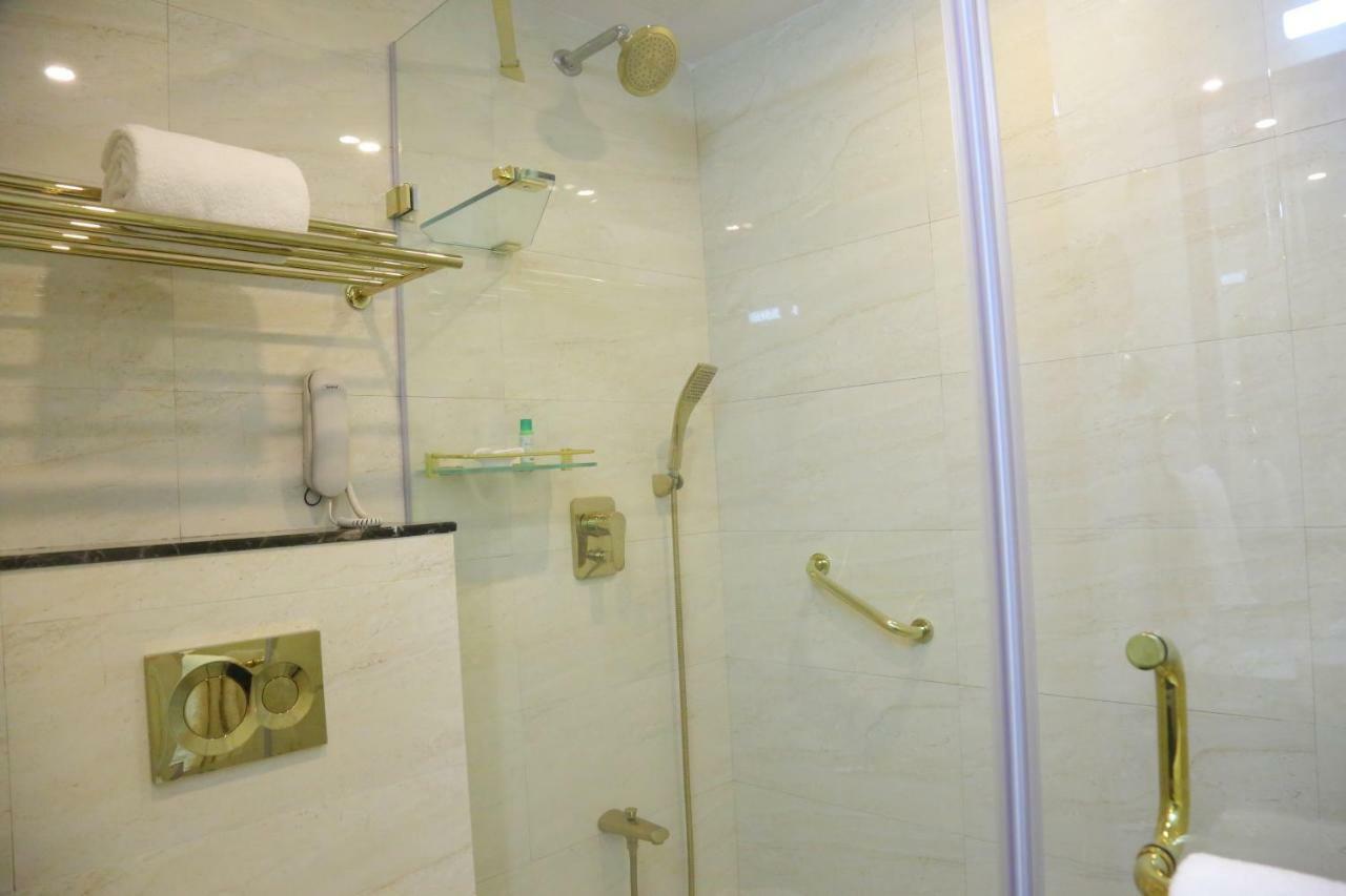 รอยัล ฟอร์ต โฮเต็ล Hotel วิสาขปัตนัม ภายนอก รูปภาพ