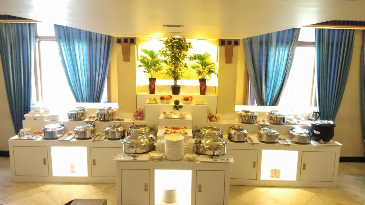 รอยัล ฟอร์ต โฮเต็ล Hotel วิสาขปัตนัม ภายนอก รูปภาพ